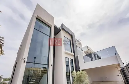 Villa - 4 Bedrooms - 6 Bathrooms for sale in Jumeirah Park Homes - Jumeirah Park - Dubai