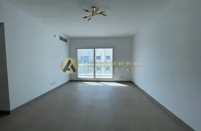 Apartment - 1 Bedroom - 2 Bathrooms for rent in Imperial Tower - Jumeirah Village Circle - Dubai