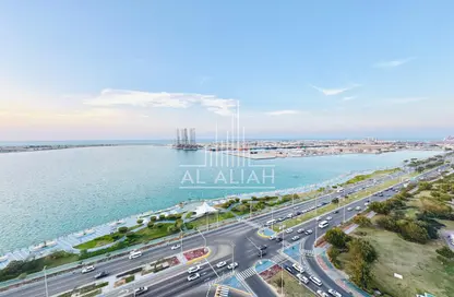 Apartment - 2 Bedrooms - 4 Bathrooms for rent in Al Reef Tower - Corniche Road - Abu Dhabi