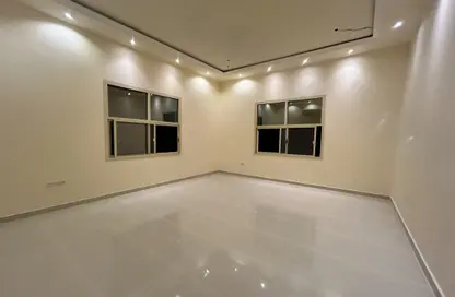 Apartment - 2 Bedrooms - 2 Bathrooms for rent in Zakher - Al Ain