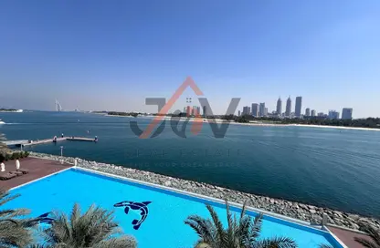 Apartment - 1 Bedroom - 1 Bathroom for rent in Azure Residences - Palm Jumeirah - Dubai