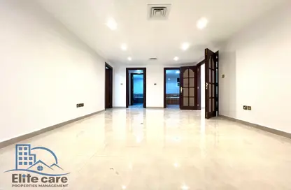 Apartment - 4 Bedrooms - 5 Bathrooms for rent in Alia Tower - Corniche Road - Abu Dhabi