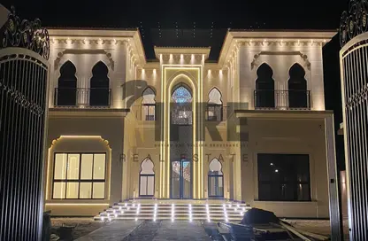 Villa - 7 Bedrooms for rent in Um Nahad Third - Dubai Land - Dubai