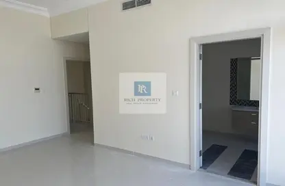 Villa - 3 Bedrooms - 4 Bathrooms for rent in DAMAC Hills - Dubai