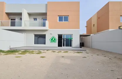 Outdoor Building image for: Villa - 3 Bedrooms - 4 Bathrooms for rent in Manazel Al Reef 2 - Al Samha - Abu Dhabi, Image 1