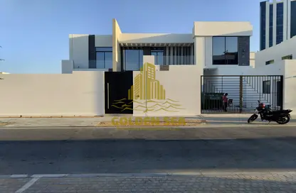 Villa - 4 Bedrooms for rent in Hazaa Bin Zayed the First Street - Al Nahyan Camp - Abu Dhabi