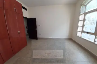 Apartment - 2 Bedrooms - 2 Bathrooms for rent in Shabiya 9 - Shabiya - Mussafah - Abu Dhabi