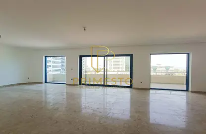 Duplex - 3 Bedrooms - 4 Bathrooms for rent in Al Shaheen Tower - Al Khalidiya - Abu Dhabi