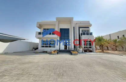 Villa - 7 Bedrooms for rent in Shakhbout City - Abu Dhabi