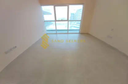 Apartment - 2 Bedrooms - 3 Bathrooms for rent in Al Zahiyah - Abu Dhabi