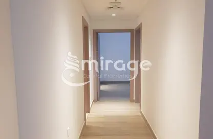 Apartment - 2 Bedrooms - 2 Bathrooms for sale in Waters Edge - Yas Island - Abu Dhabi