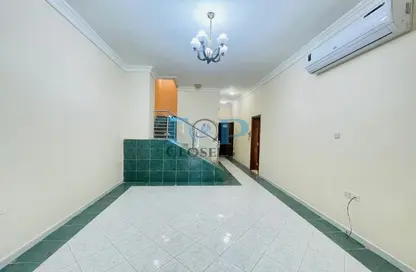 Villa - 5 Bedrooms - 5 Bathrooms for rent in Al Ameriya - Al Jimi - Al Ain