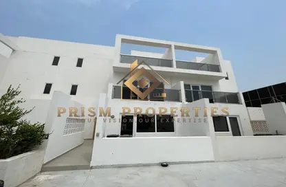 Villa - 7 Bedrooms for rent in Khalifa City - Abu Dhabi