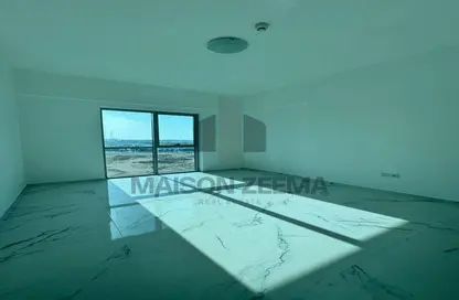 Apartment - 2 Bedrooms - 3 Bathrooms for rent in 5th Avenue - Al Furjan - Dubai