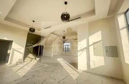 Villa - 4 Bedrooms - 6 Bathrooms for rent in Hoshi 2 - Hoshi - Al Badie - Sharjah