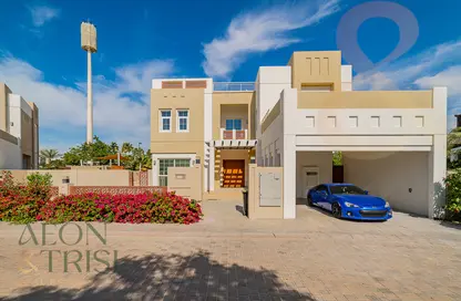 Villa - 5 Bedrooms - 6 Bathrooms for sale in Naseem - Mudon - Dubai