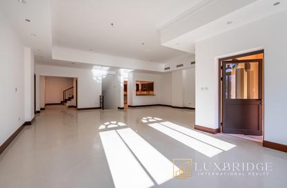 Townhouse - 4 Bedrooms - 5 Bathrooms for sale in Golden Mile 5 - Golden Mile - Palm Jumeirah - Dubai