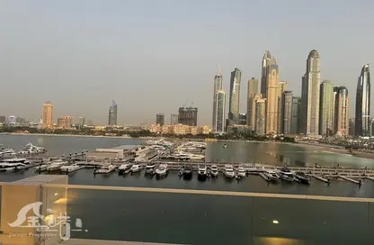 Apartment - 2 Bedrooms - 2 Bathrooms for rent in Marina Vista - EMAAR Beachfront - Dubai Harbour - Dubai