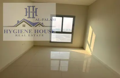 Apartment - 2 Bedrooms - 2 Bathrooms for rent in Al Jurf 2 - Al Jurf - Ajman Downtown - Ajman