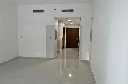 Apartment - 1 Bathroom for rent in Orchid B - Orchid - DAMAC Hills - Dubai