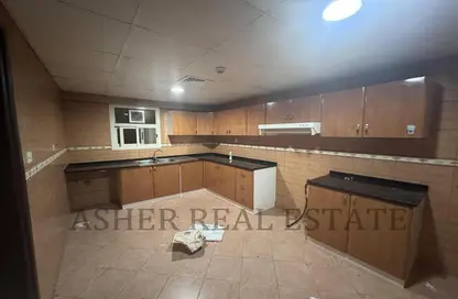 Apartment - 2 Bedrooms - 4 Bathrooms for rent in Safia Tower - Al Majaz 3 - Al Majaz - Sharjah