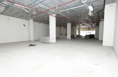 Retail - Studio - 1 Bathroom for rent in Clover Bay Tower - Business Bay - Dubai