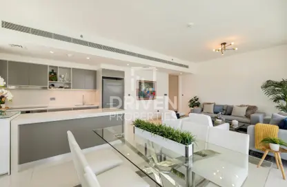 Apartment - 3 Bedrooms - 3 Bathrooms for sale in Sunrise Bay - EMAAR Beachfront - Dubai Harbour - Dubai