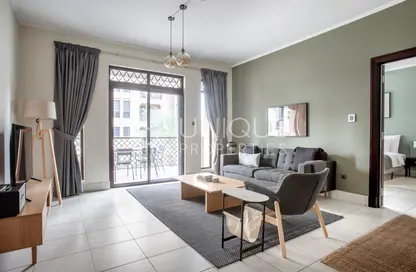 Apartment - 2 Bedrooms - 3 Bathrooms for sale in Reehan 2 - Reehan - Old Town - Dubai