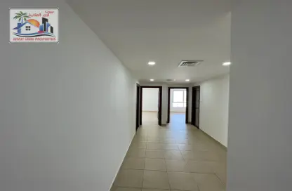 Apartment - 1 Bedroom - 2 Bathrooms for rent in Jamal Abdul Nasser Street - Al Majaz - Sharjah