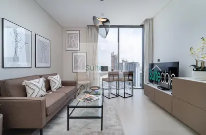 Living Room image for: Apartment - 1 Bedroom - 2 Bathrooms for rent in Sobha Creek Vistas Tower B - Sobha Hartland - Mohammed Bin Rashid City - Dubai, Image 1