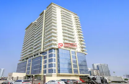 Apartment - 1 Bathroom for sale in Stadium Point - Dubai Sports City - Dubai