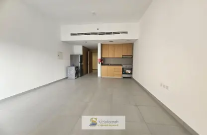 Apartment - 1 Bathroom for sale in Al Mamsha - Muwaileh - Sharjah