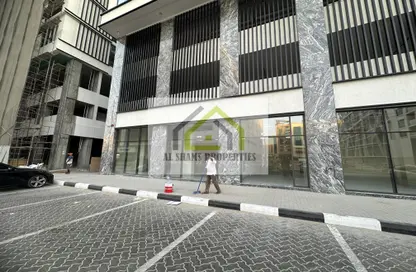 Shop - Studio - 1 Bathroom for rent in Muwaileh 29 Building - Muwaileh - Sharjah