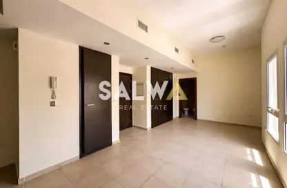 Apartment - 1 Bathroom for rent in Al Thamam 11 - Remraam - Dubai Land - Dubai