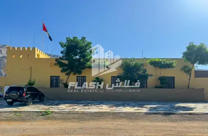 Outdoor House image for: Farm - Studio - 7 Bathrooms for sale in Al Rams - Ras Al Khaimah, Image 1