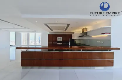 Penthouse - 2 Bedrooms - 4 Bathrooms for rent in Maze Tower - Sheikh Zayed Road - Dubai