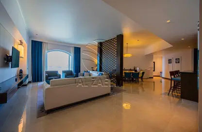 Apartment - 2 Bedrooms - 3 Bathrooms for sale in Fairmont Marina Residences - The Marina - Abu Dhabi