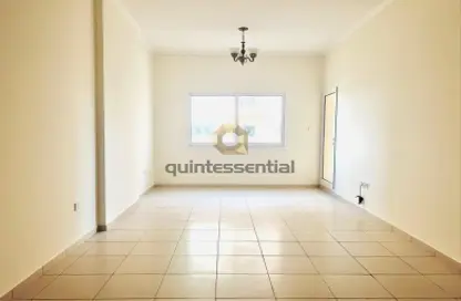 Apartment - 1 Bedroom - 1 Bathroom for rent in Mazaya 28 - Queue Point - Dubai Land - Dubai