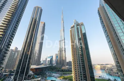 Apartment - 2 Bedrooms - 3 Bathrooms for rent in Act Towers - Opera District - Downtown Dubai - Dubai