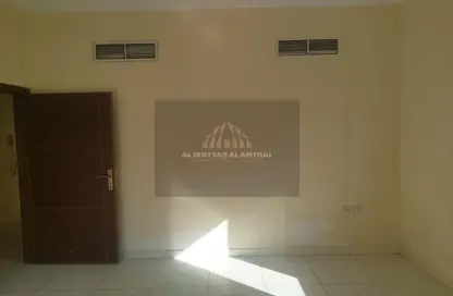 Apartment - 2 Bedrooms - 2 Bathrooms for rent in Al Rashidiya 3 - Al Rashidiya - Ajman