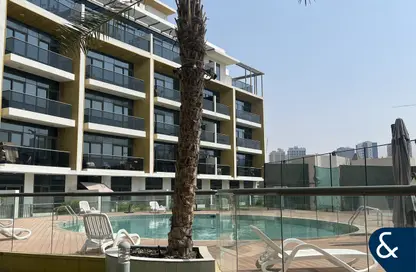 Apartment - 1 Bathroom for sale in Crystal Residence - Jumeirah Village Circle - Dubai