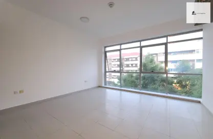 Apartment - Studio - 1 Bathroom for rent in NKH - Al Karama - Dubai