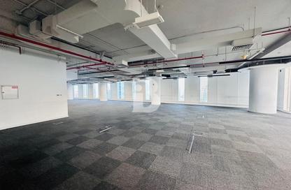 Office Space - Studio for rent in The Bay Gate - Business Bay - Dubai