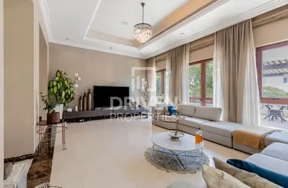 Villa - 5 Bedrooms - 6 Bathrooms for sale in Orange Lake - Fire - Jumeirah Golf Estates - Dubai