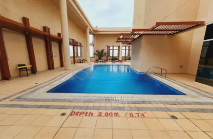 Apartment - 3 Bedrooms - 4 Bathrooms for rent in Al Salam Tower - Tourist Club Area - Abu Dhabi