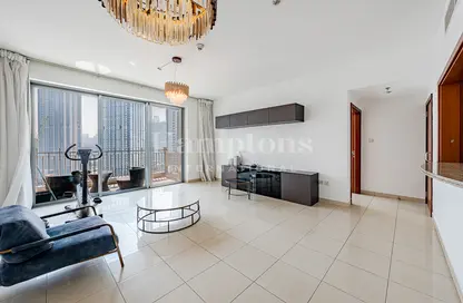 Apartment - 1 Bedroom - 2 Bathrooms for sale in Standpoint Tower 1 - Standpoint Towers - Downtown Dubai - Dubai