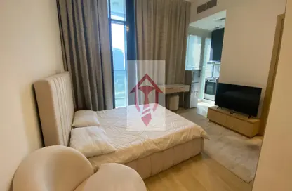 Apartment - 1 Bathroom for rent in Regina Tower - Jumeirah Village Circle - Dubai