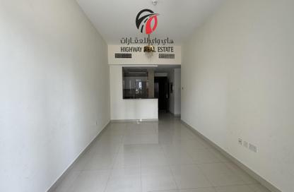 Apartment - 2 Bedrooms - 3 Bathrooms for rent in Jumeirah Garden City - Al Satwa - Dubai