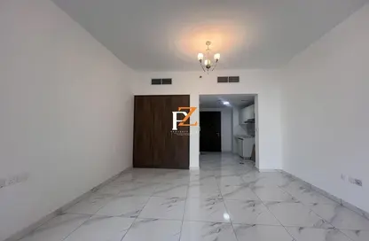 Apartment - 1 Bathroom for rent in Serenity Lakes 5 - Jumeirah Village Circle - Dubai