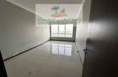 Apartment - 2 Bedrooms - 3 Bathrooms for rent in Al Mahatta Building - Al Mahatta - Al Qasimia - Sharjah